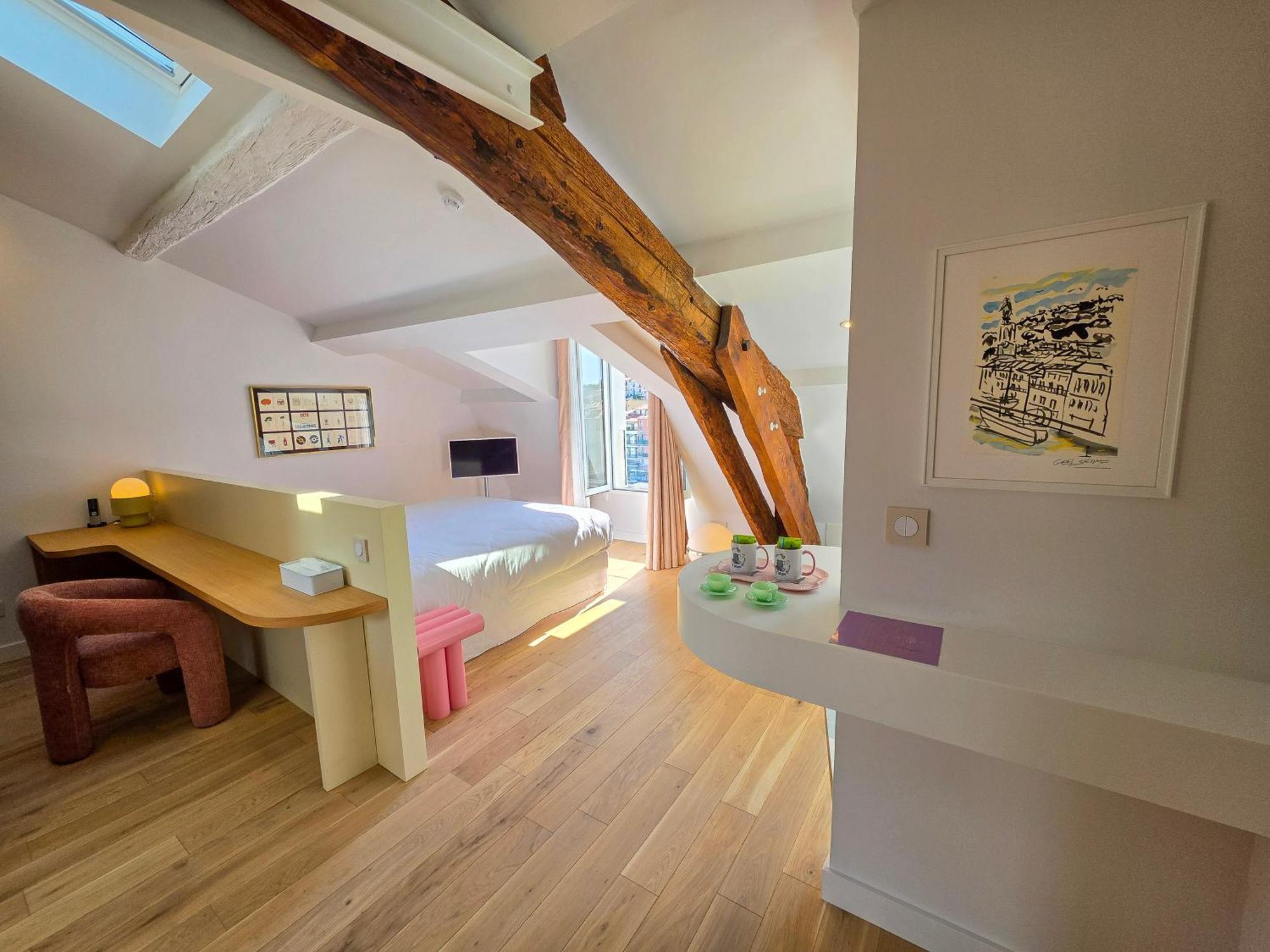 Junior Suite Canal View