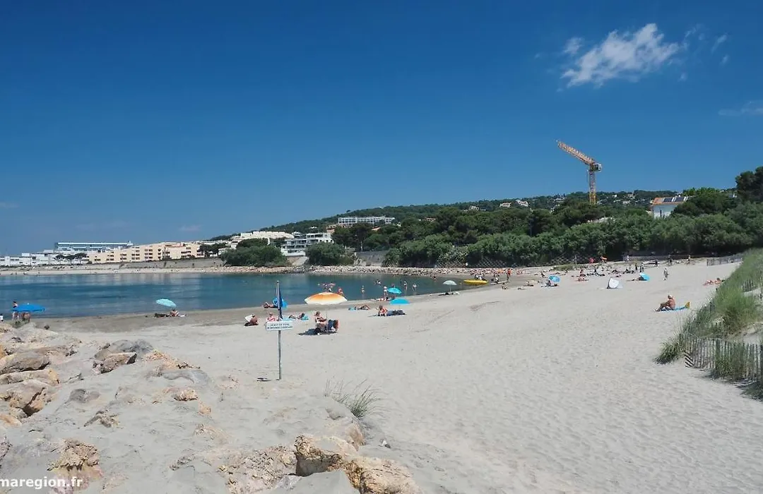 Chambre coquette dans villa proche de la plage-1