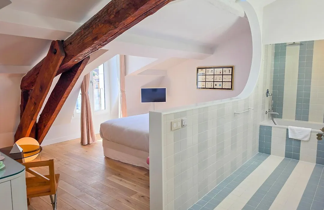 Hôtel L'orque Bleue-1